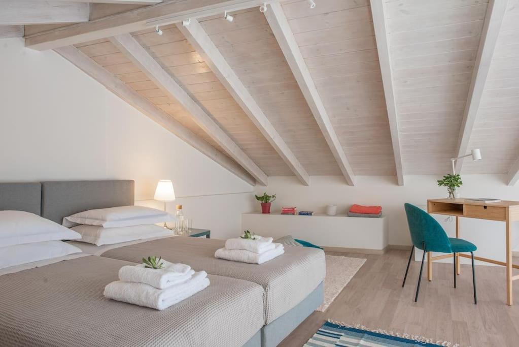 דירות Corfu  Newly Renovated 1730'S Venetian Loft מראה חיצוני תמונה