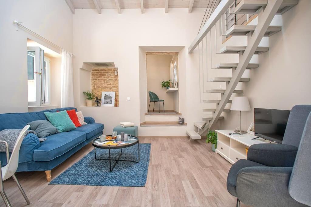 דירות Corfu  Newly Renovated 1730'S Venetian Loft מראה חיצוני תמונה